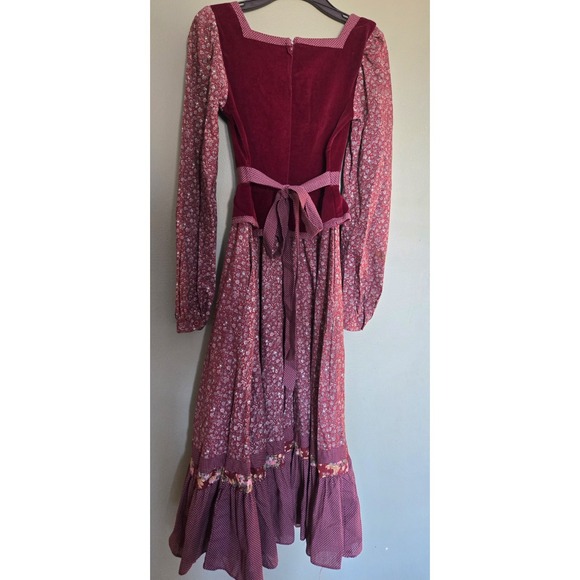 VTG 1970s Gunne Sax Velvet Prairie Dress XXS 24" Waist Purple Floral Tea Length - Picture 3 of 7